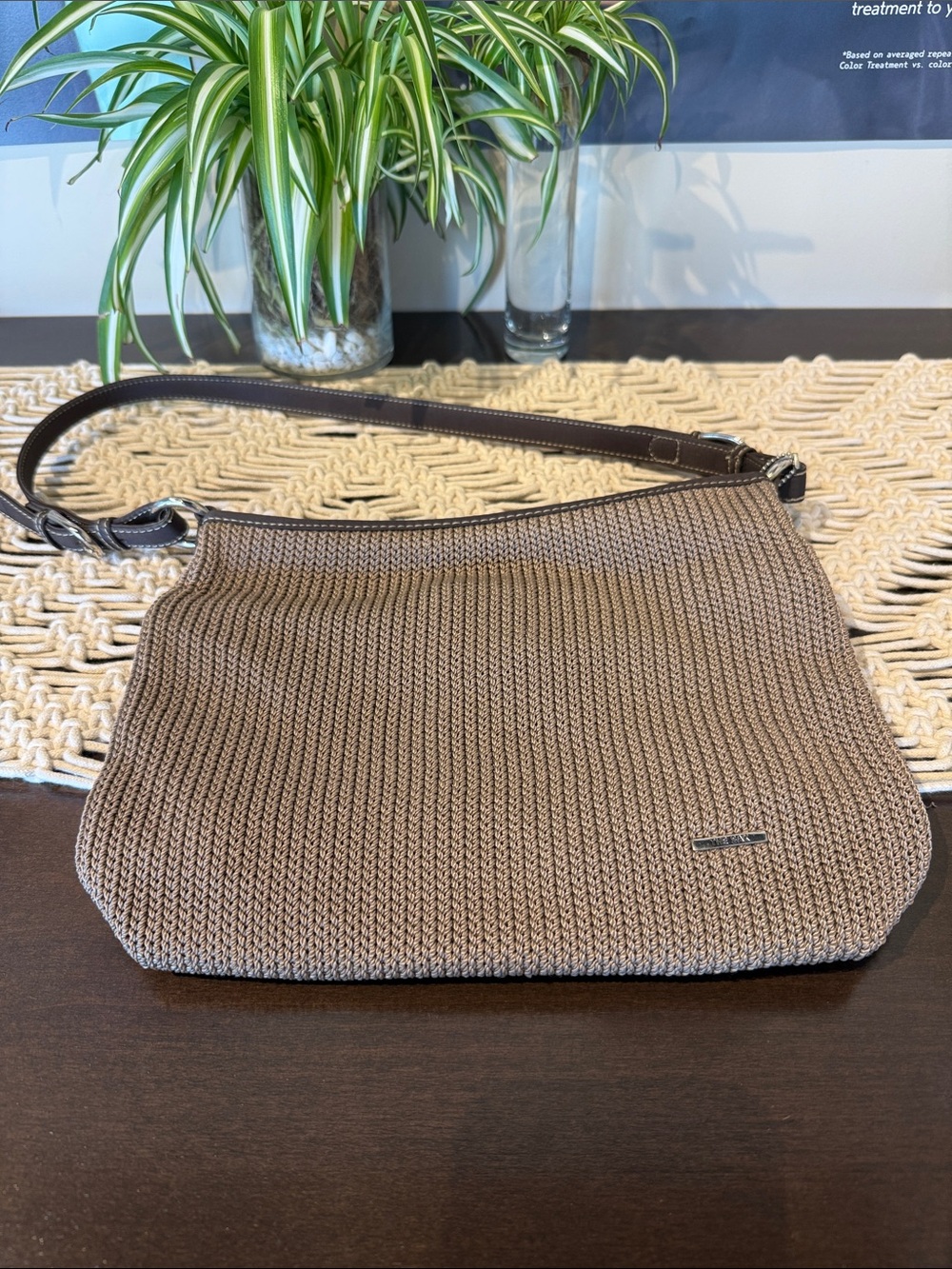 Baggallini Taupe Knit Shoulder Bag with Dark Brown Strap
